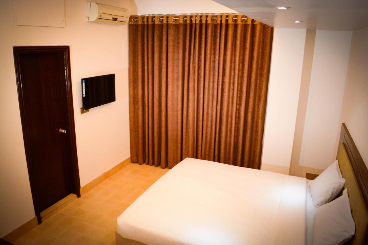 The Alina Hotel & Suites Čitágáon Exteriér fotografie